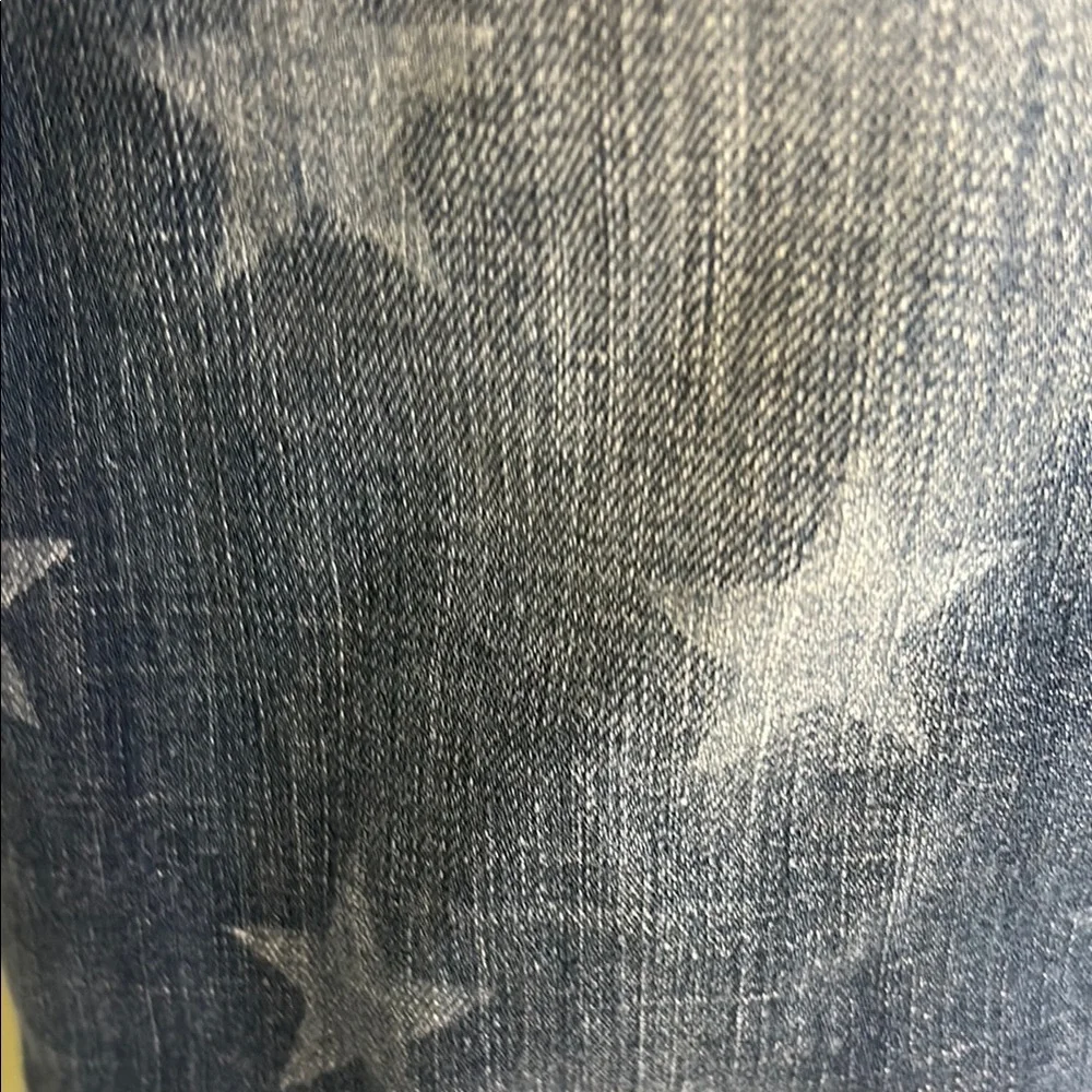 Rock & Republic Blue Star Pattern Jeans - Picture 6 of 9